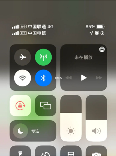 宣恩苹果手机维修分享iPhone双卡信号解决办法 
