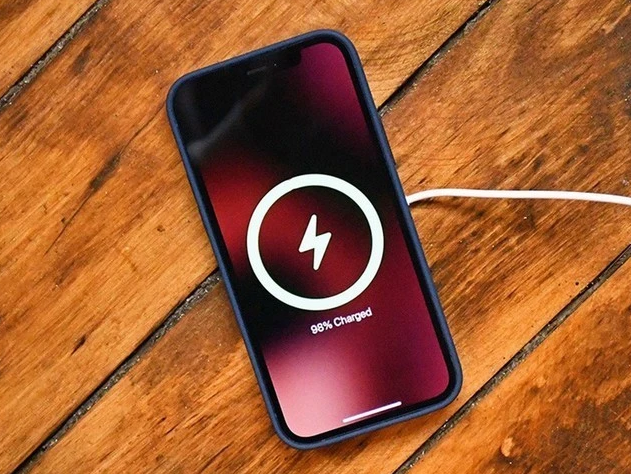 宣恩苹果手机维修分享iPhone 12可以随便充电吗 